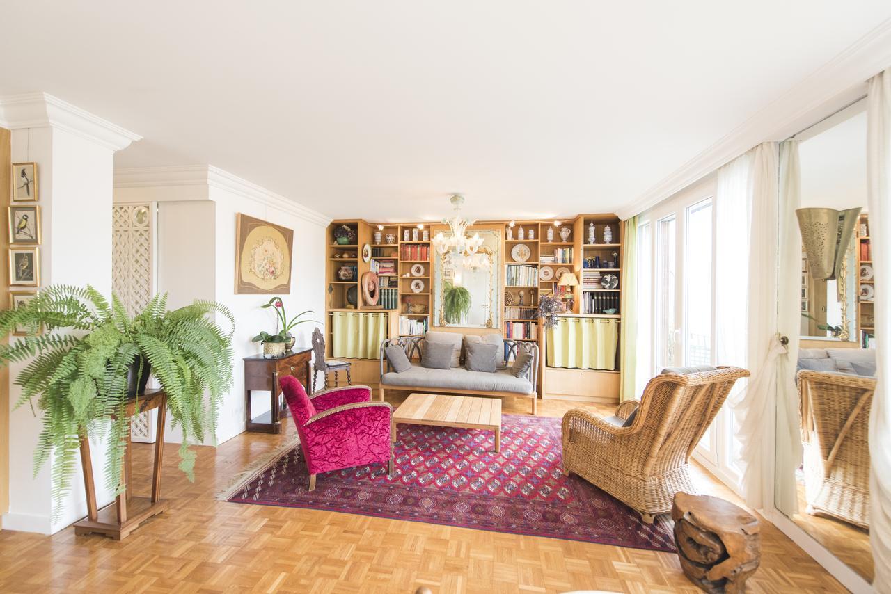 Veeve - Apartment Near Pont De Grenelle Париж Екстериор снимка