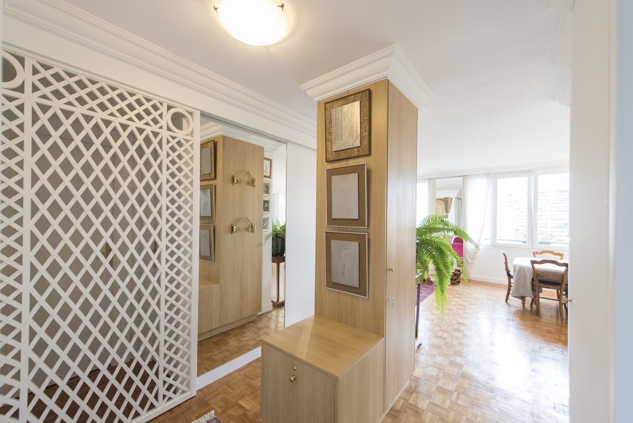 Veeve - Apartment Near Pont De Grenelle Париж Екстериор снимка